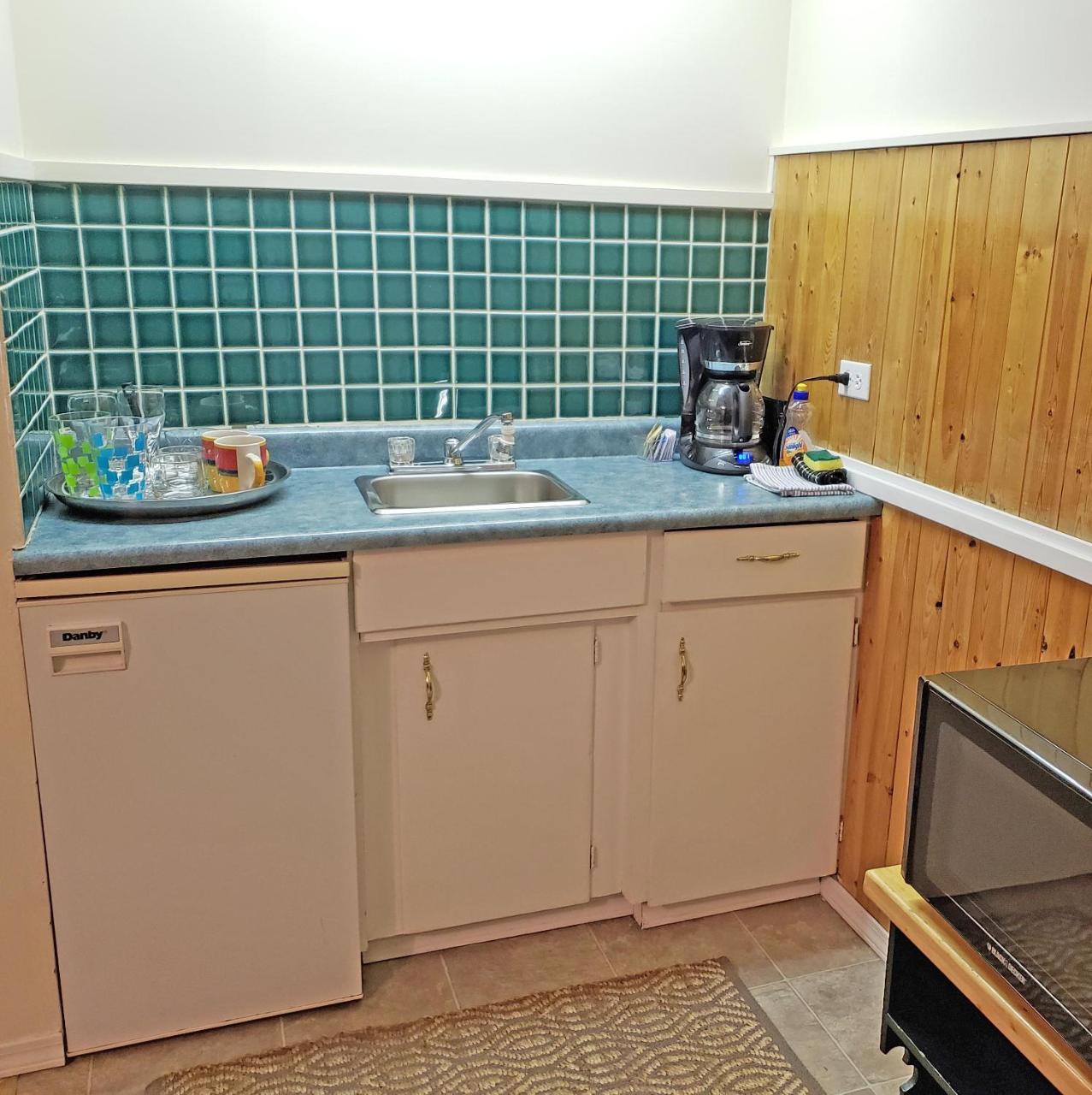 Reno Motel Salmo Екстер'єр фото