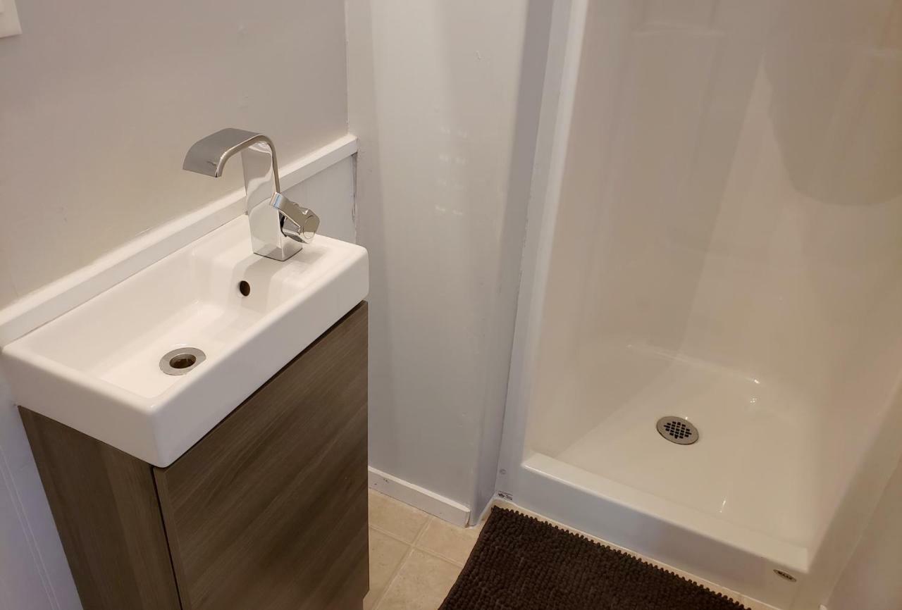 Reno Motel Salmo Екстер'єр фото