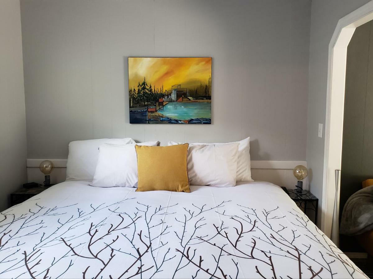 Reno Motel Salmo Екстер'єр фото